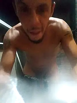 Santanacumxplod online show from January 18, 4:25 am