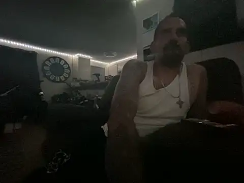 hornycouple818 online show from January 29, 10:48 am