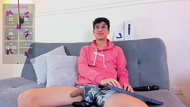 Cum hunters online show from November 21, 3:38 am