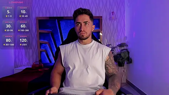 Brad Summer online show from April 18, 11:37 pm