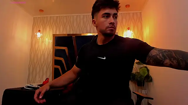 Brad Summer online show from April 17, 11:40 pm