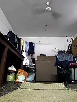 xx54362 online show from April 2, 11:29 am