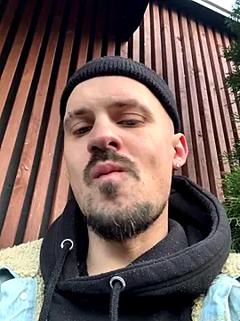 AssHunter4k online show from December 23, 8:01 am