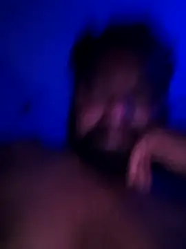 Snapshot of Raziv_komal143 chatting on February 28, 12:10 am Raziv komal143 online show from February 28, 12:10 am