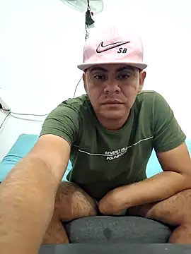 salvadoreanhot online show from January 18, 4:31 pm