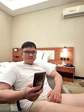 goodboyfcy online show from March 5, 1:06 pm