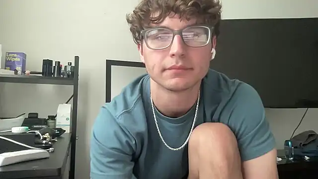 ryan 28747 online show from March 24, 11:41 pm