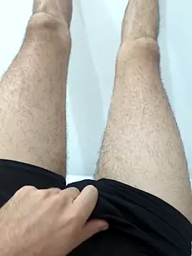 CroakyShoot online show from March 7, 12:14 pm