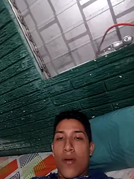 Dannytwin503 online show from March 19, 3:30 am