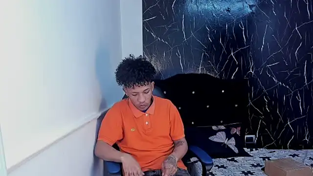 carlos alber12 online show from November 9, 3:05 pm