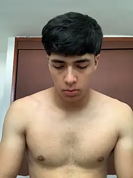 max ryderr online show from January 27, 3:50 pm