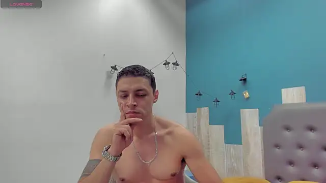 Frank Millers online show from November 5, 7:49 pm