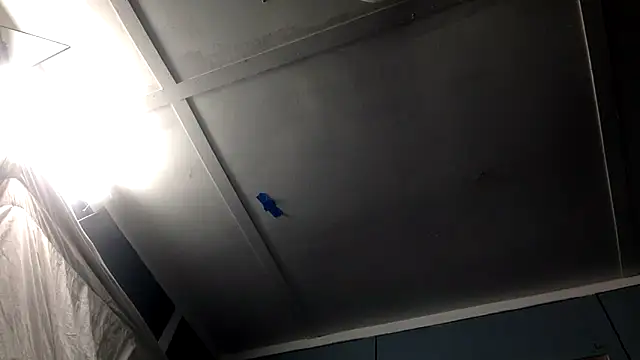 sexyhotstud12 online show from December 23, 2:42 am