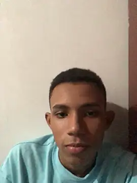 Alvarozzxv online show from January 24, 4:05 am