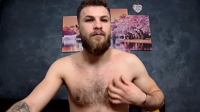 luke eddisonn online show from February 24, 2:12 am