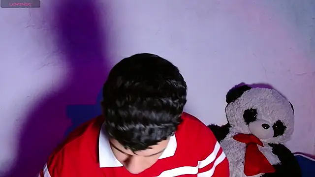 Santiago-Thompson online show from April 7, 9:48 pm