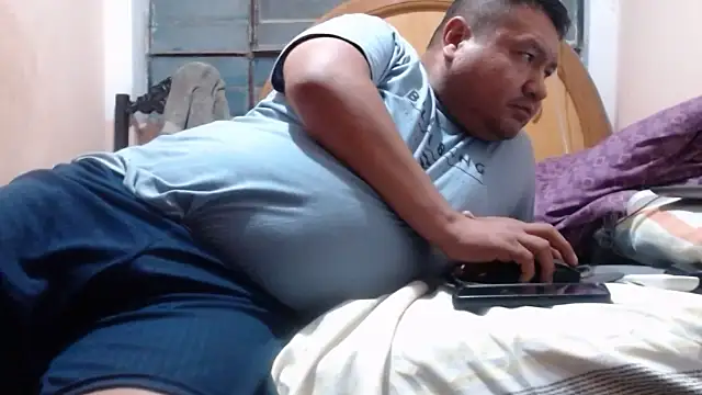 nakedlima online show from December 20, 1:46 am