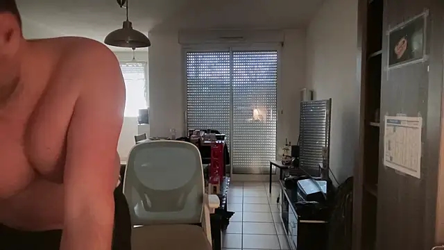 Funnyjul31 online show from February 21, 2:40 pm