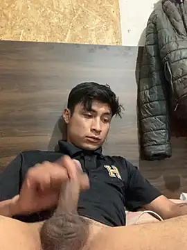 EduardoEspinoza12 online show from April 13, 8:37 am