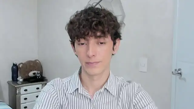 miketwink online show from February 20, 12:51 am