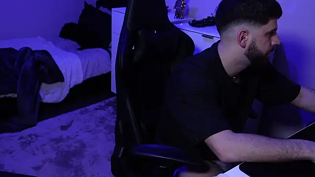 lucas kazimm online show from February 21, 12:39 pm