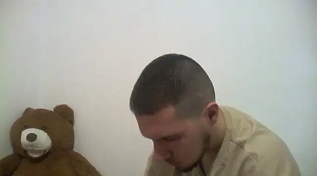 Drag Queen online show from February 4, 8:49 pm