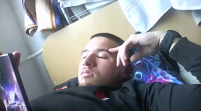 Drag Queen online show from February 3, 12:47 pm