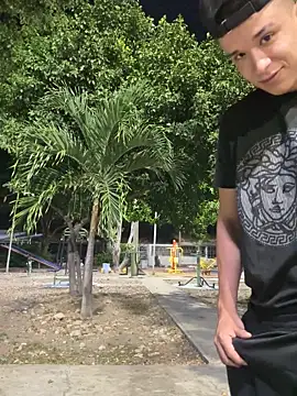 arevalo1124 online show from November 18, 5:33 am