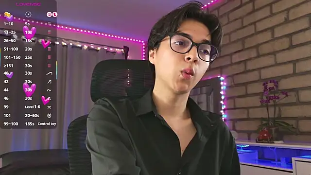 biel biel online show from March 2, 3:34 am