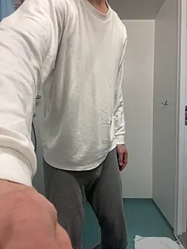 redslave online show from February 3, 12:08 am