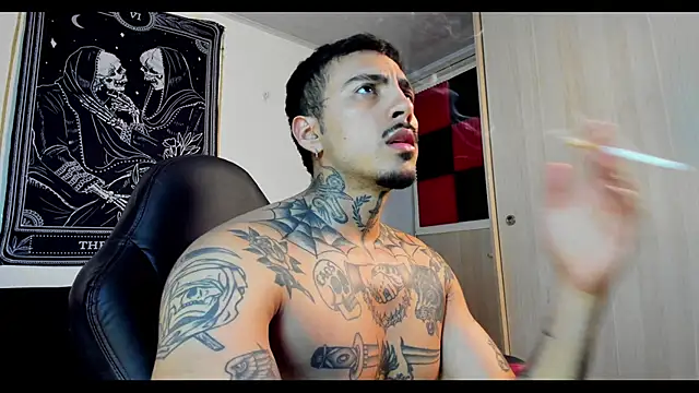 scockpion   online show from February 25, 5:52 am