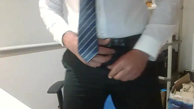 66MA69 online show from April 18, 5:42 am