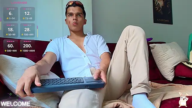 Dwayne Brown online show from September 14, 7:16 pm