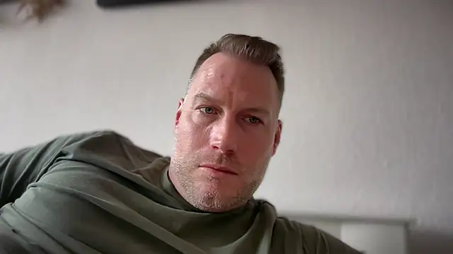 Christian87xxx online show from March 28, 2:17 pm