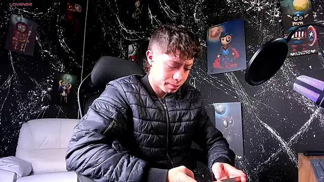 marcuscollins1  online show from February 24, 2:15 pm