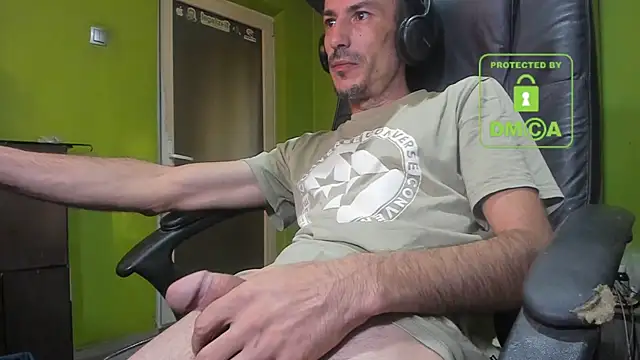 BigCumShoot online show from October 22, 6:28 am