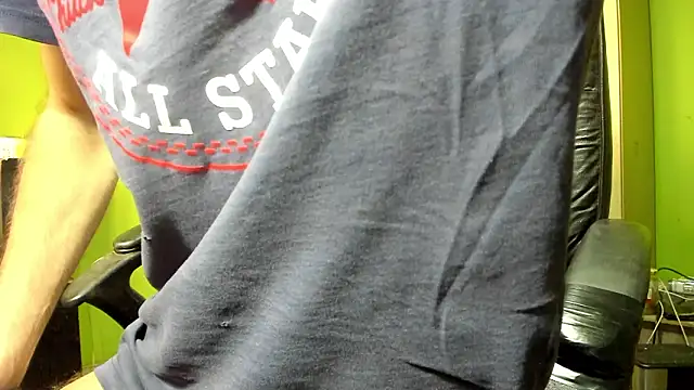 BigCumShoot online show from March 16, 7:12 am