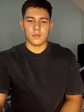 JamesCr  online show from November 6, 1:52 am