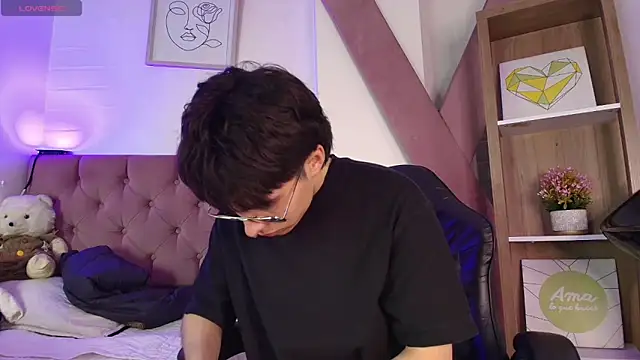 PepperTwink online show from October 23, 3:48 pm