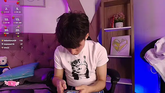 PepperTwink online show from December 3, 5:41 pm