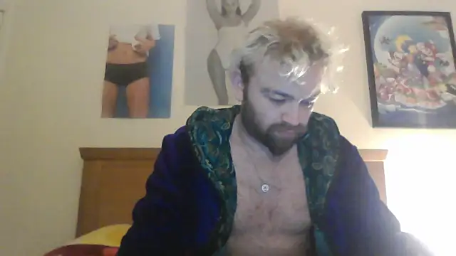 Aquaca1910 online show from February 4, 7:55 pm