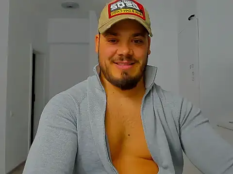 ZackMasterss online show from October 3, 9:53 pm