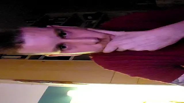 Foxtrott 242 online show from November 22, 1:38 am