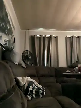 ben022076 online show from February 3, 6:07 pm