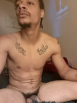 Locdawgg11 online show from January 14, 4:06 am