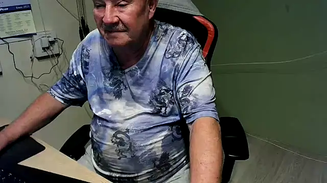 barenfan online show from February 4, 10:24 pm