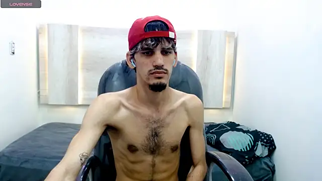 Dirty Kingg online show from February 16, 8:00 pm