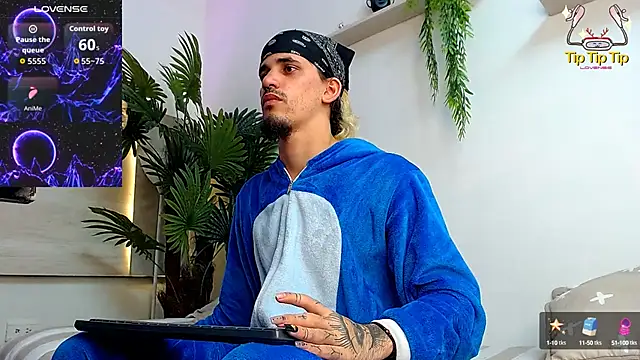 Dirty Kingg online show from September 11, 7:35 pm