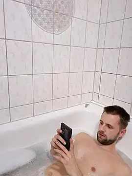 ademandjulia online show from March 25, 5:39 pm