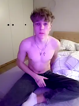 And25bn online show from February 14, 5:41 pm